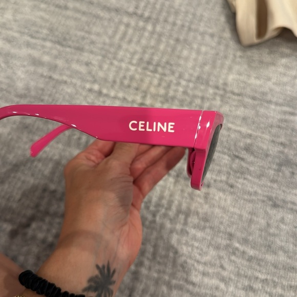 CELINE Monochroms 03 56MM Square Sunglasses in shiny pink, worn once - Picture 3 of 9